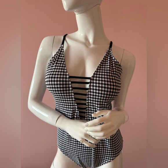 Plaid bathing suit with deep v - Picture 1 of 4